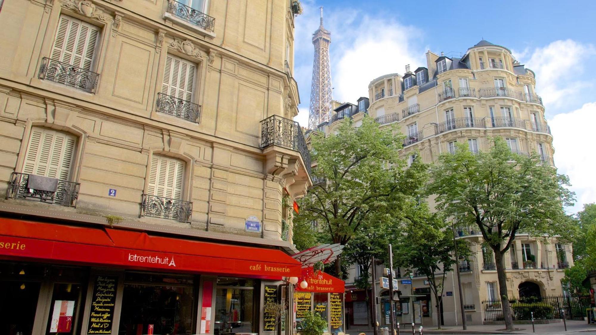 פריז Stunning Apartment Near Eiffel Tower מראה חיצוני תמונה