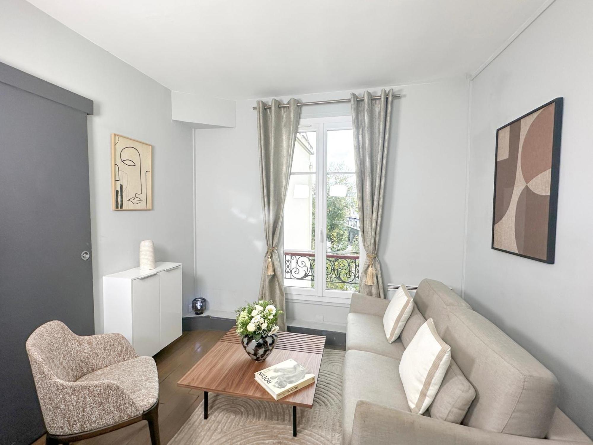 פריז Stunning Apartment Near Eiffel Tower מראה חיצוני תמונה